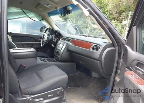 2010 GMC Yukon Xl 1500 Sle z USA, uszkodzony, nr VIN 1GKUCHE03AR277047